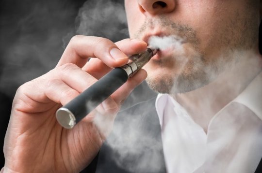 E cigarettes may be causing similar lung damage to regular smoking